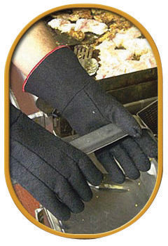 SHOWA‚Ñ¢ Size 10 14" Black Char-Guard‚Ñ¢ Non-Woven Lined Heat Resistant Gloves Gauntlet Slip-On Cuff